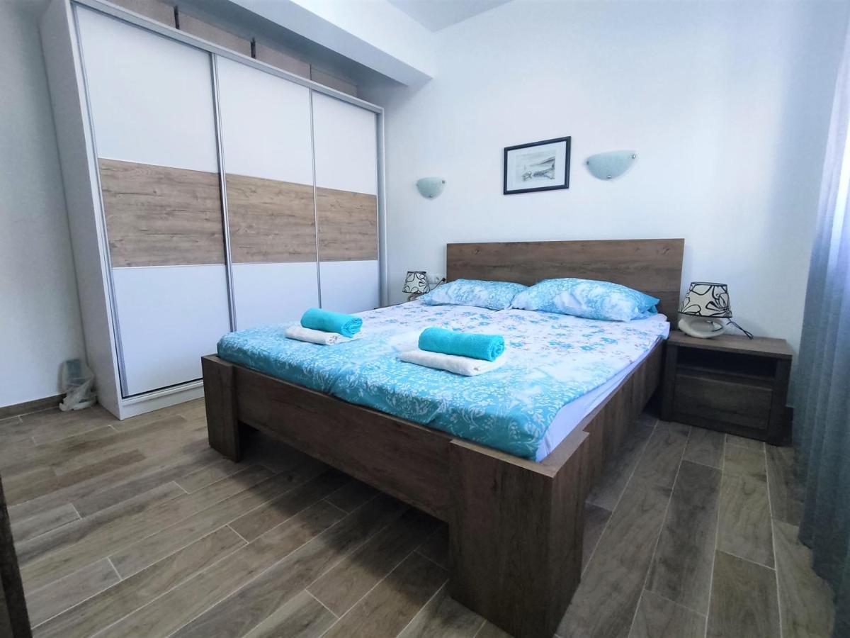 Sunny Attic Apartment With Balcony & Modern City Apartment With Outdoor Area, No Balcony Trogir Luaran gambar