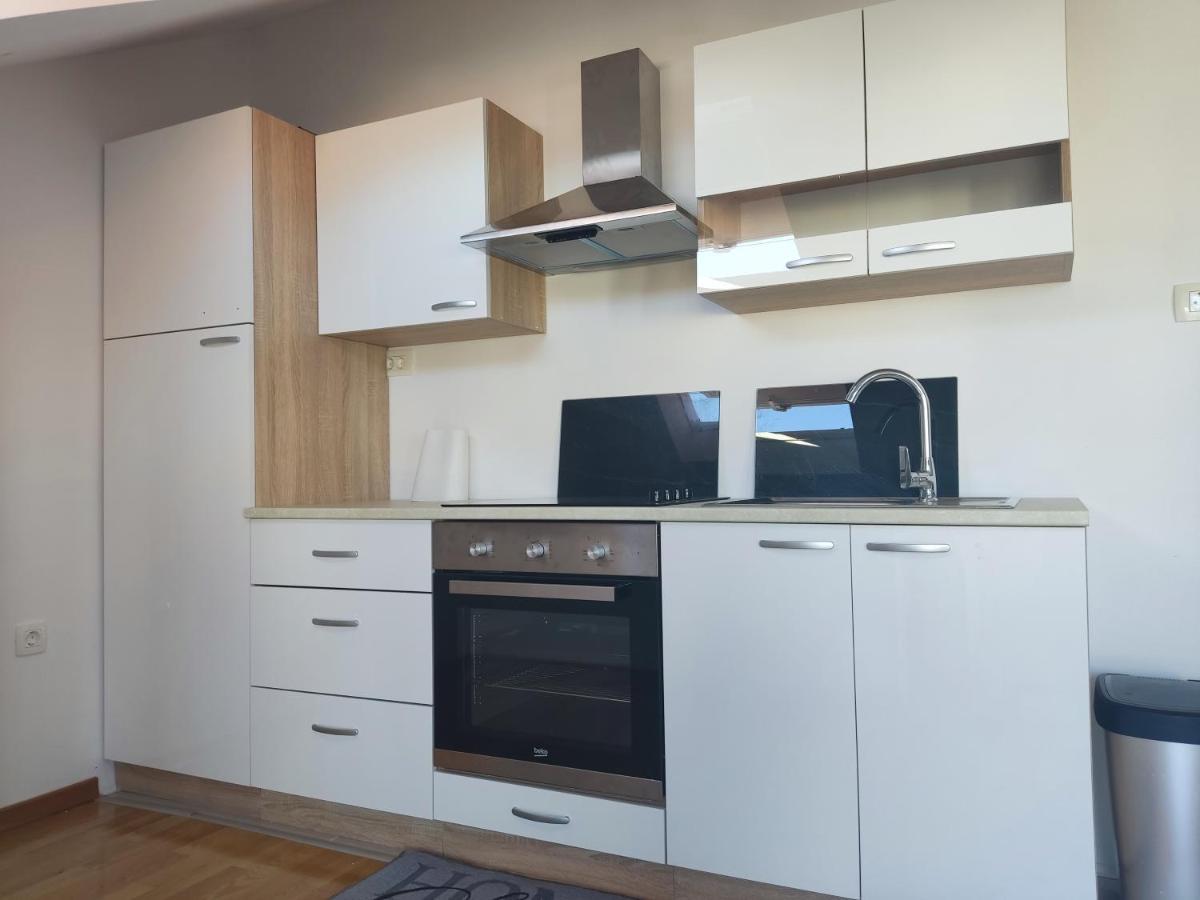 Sunny Attic Apartment With Balcony & Modern City Apartment With Outdoor Area, No Balcony Trogir Luaran gambar