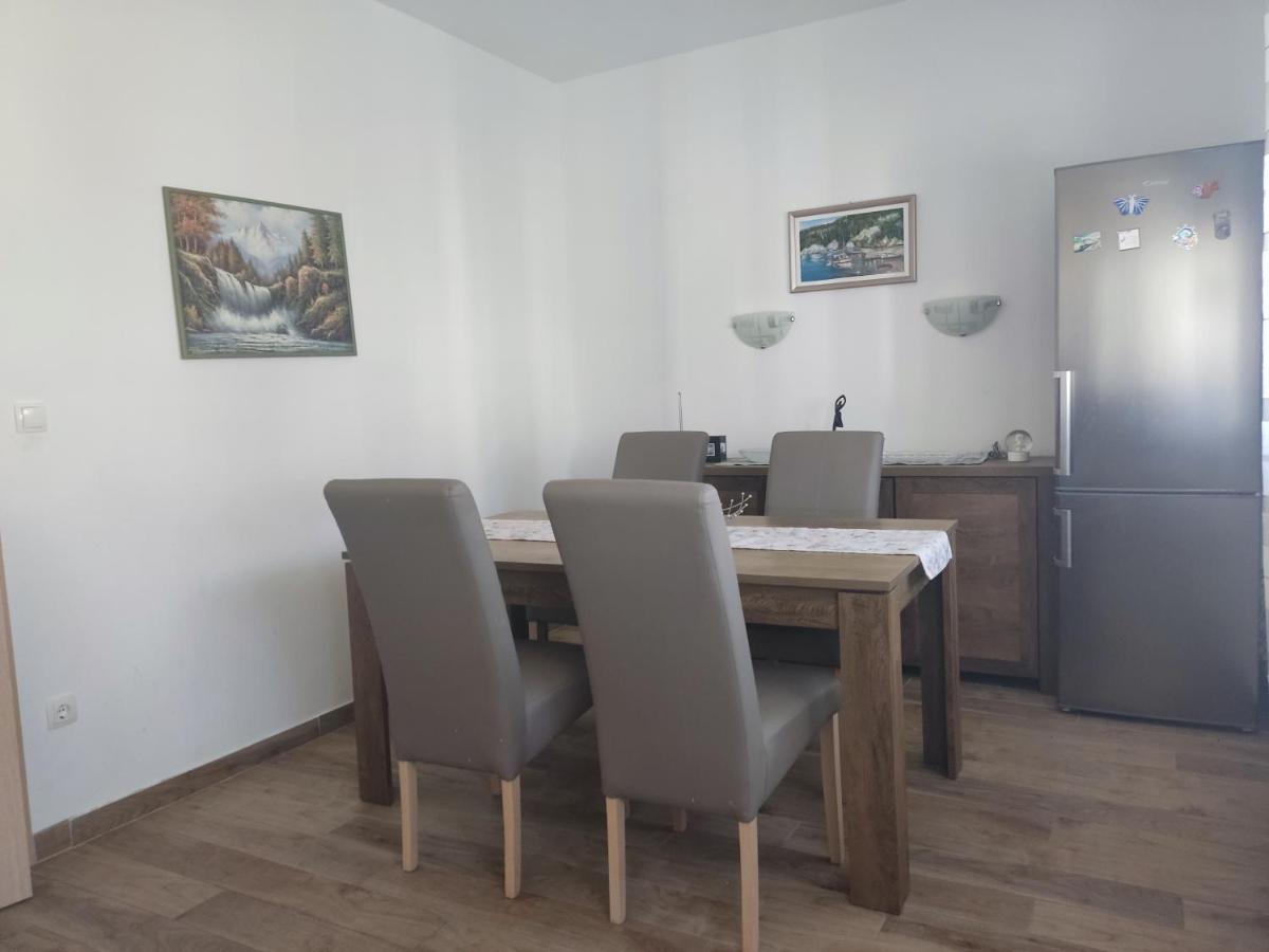 Sunny Attic Apartment With Balcony & Modern City Apartment With Outdoor Area, No Balcony Trogir Luaran gambar