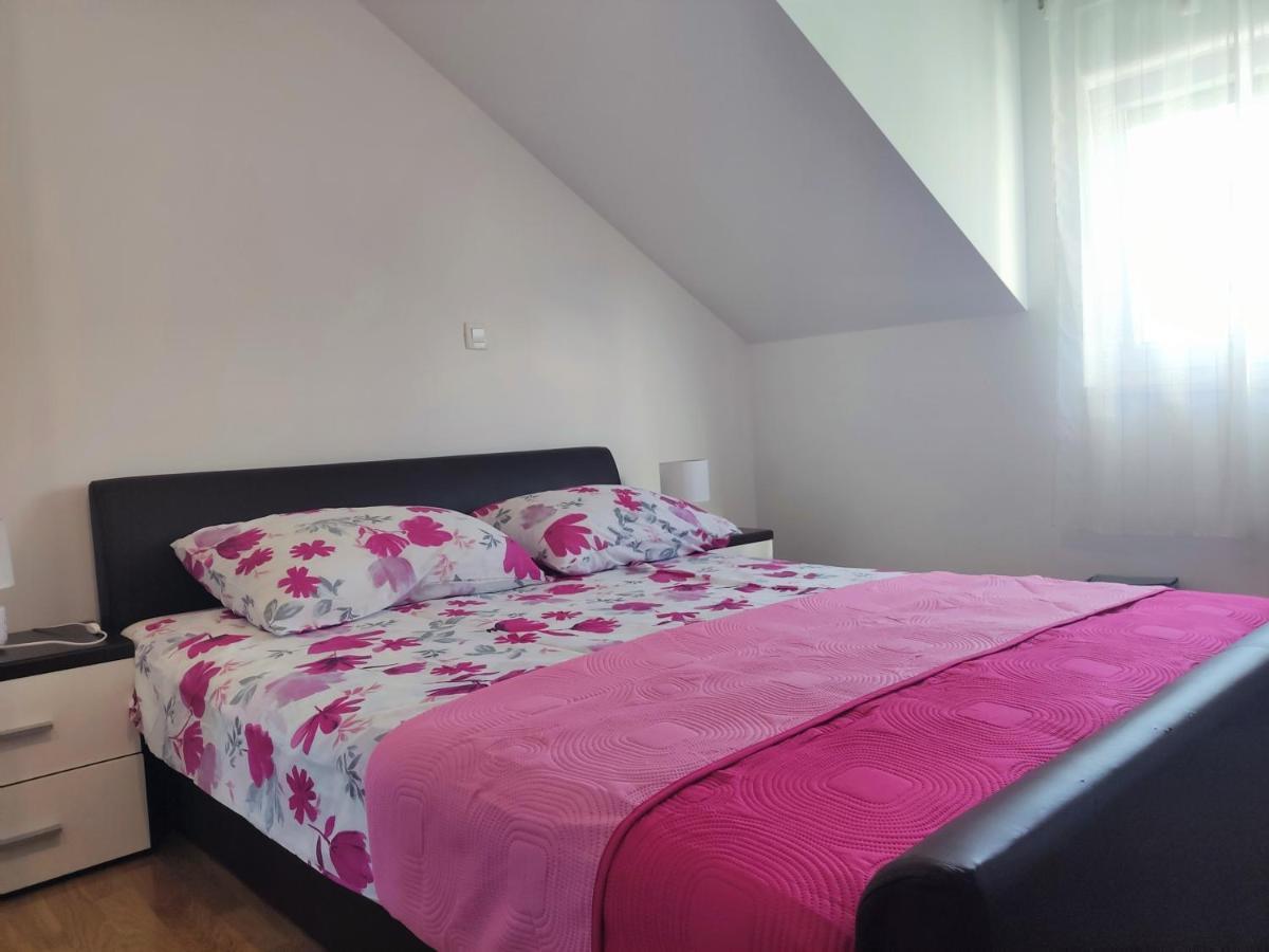 Sunny Attic Apartment With Balcony & Modern City Apartment With Outdoor Area, No Balcony Trogir Luaran gambar