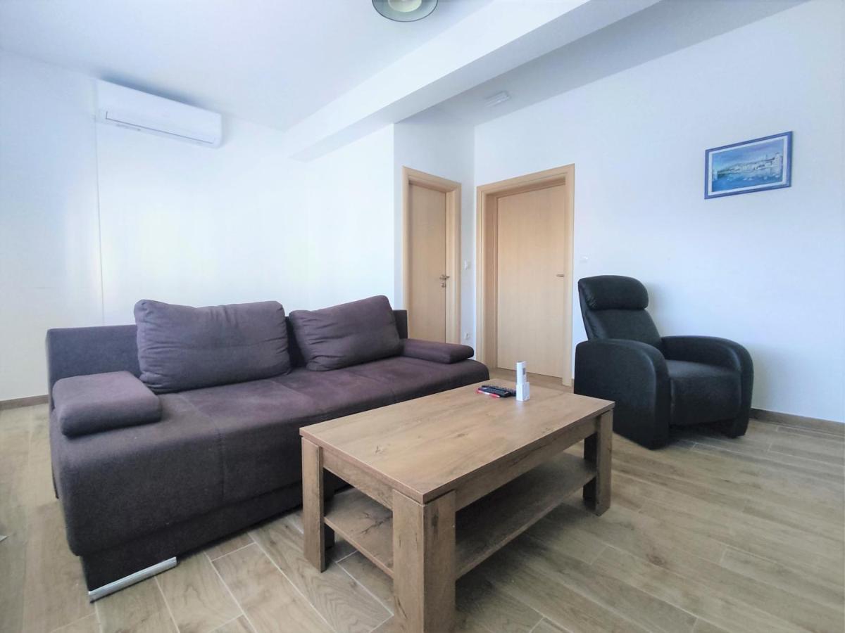 Sunny Attic Apartment With Balcony & Modern City Apartment With Outdoor Area, No Balcony Trogir Luaran gambar