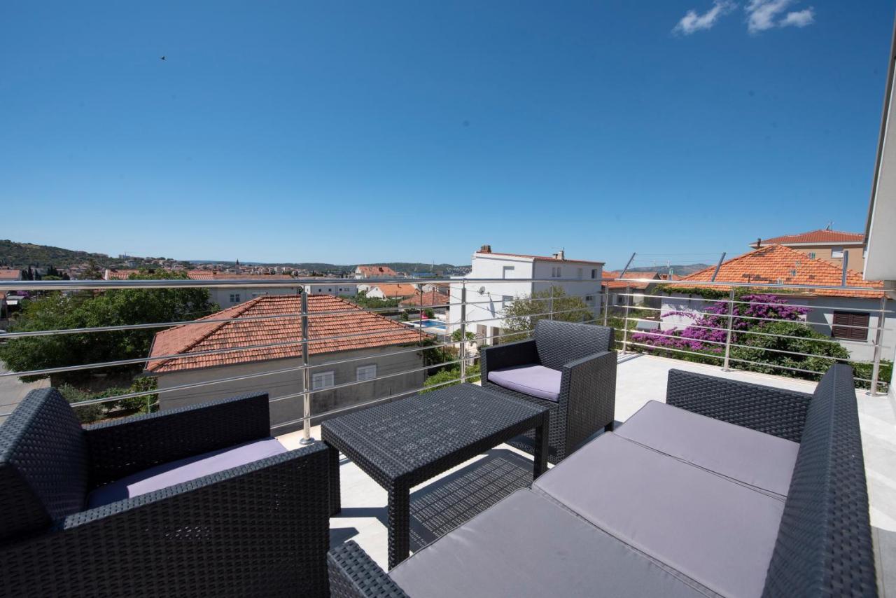 Sunny Attic Apartment With Balcony & Modern City Apartment With Outdoor Area, No Balcony Trogir Luaran gambar